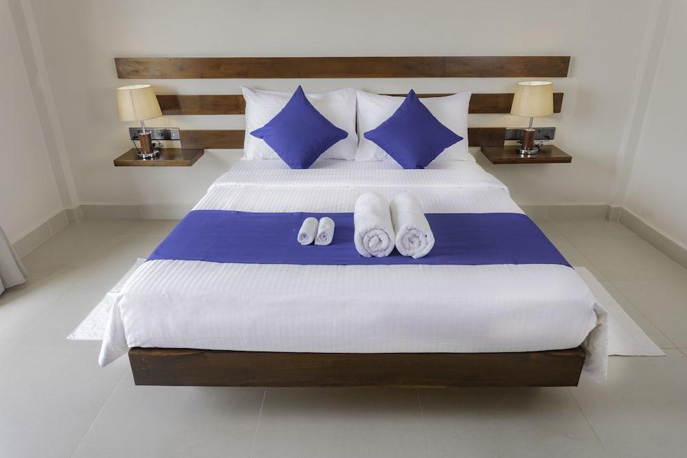 Hive 68 - Hotel And Resorts Негомбо Экстерьер фото